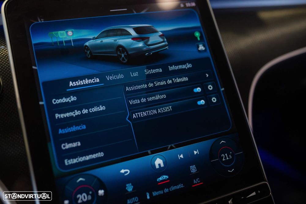 Mercedes-Benz C 300 e AMG Line - 42