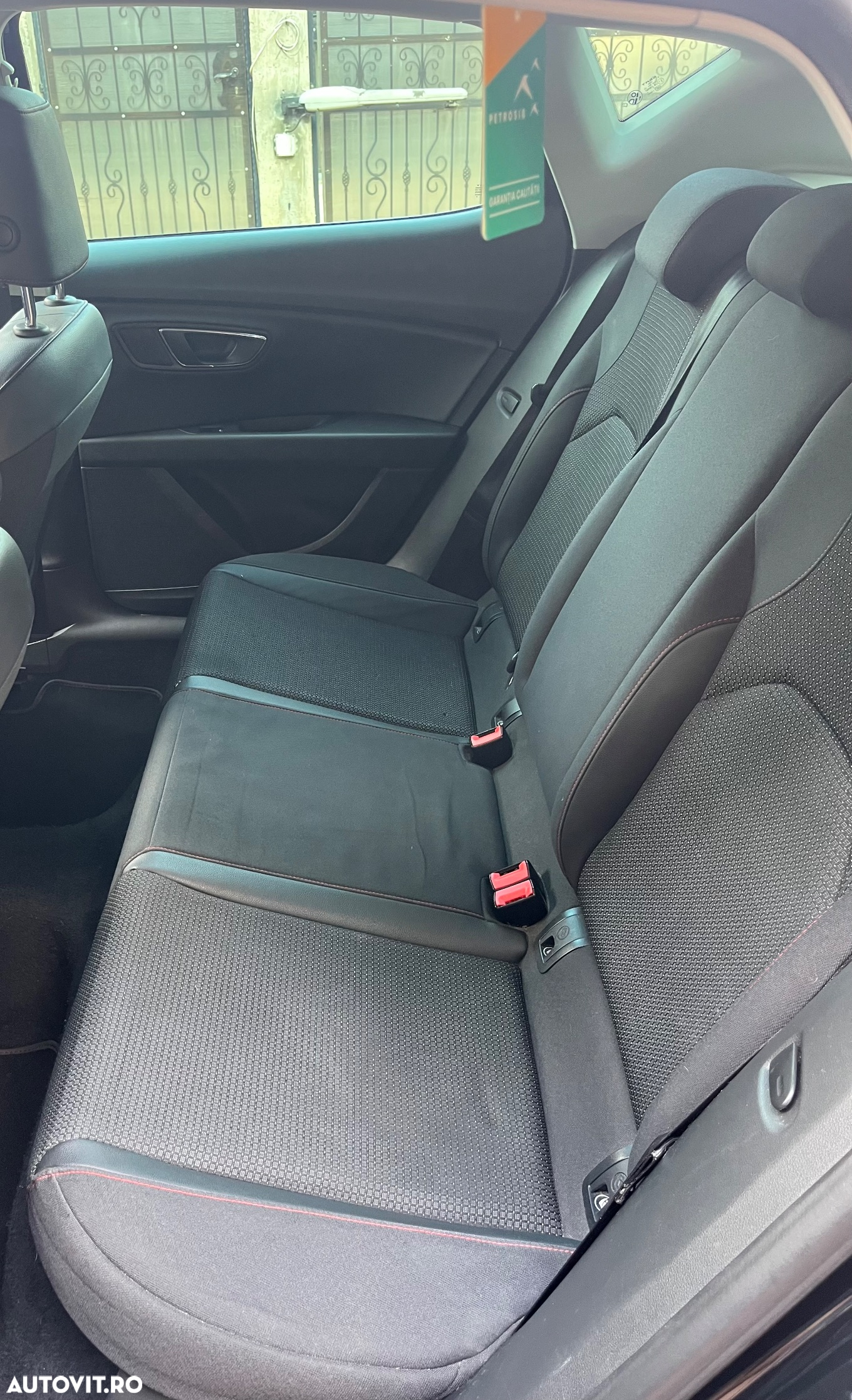 Seat Leon 2.0 TDI DSG7 FR - 12