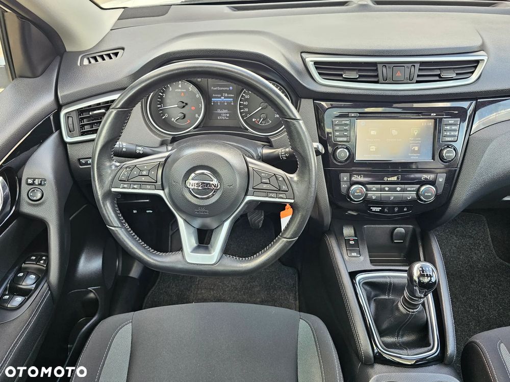 Nissan Qashqai 1.2 DIG-T Acenta EU6 - 13