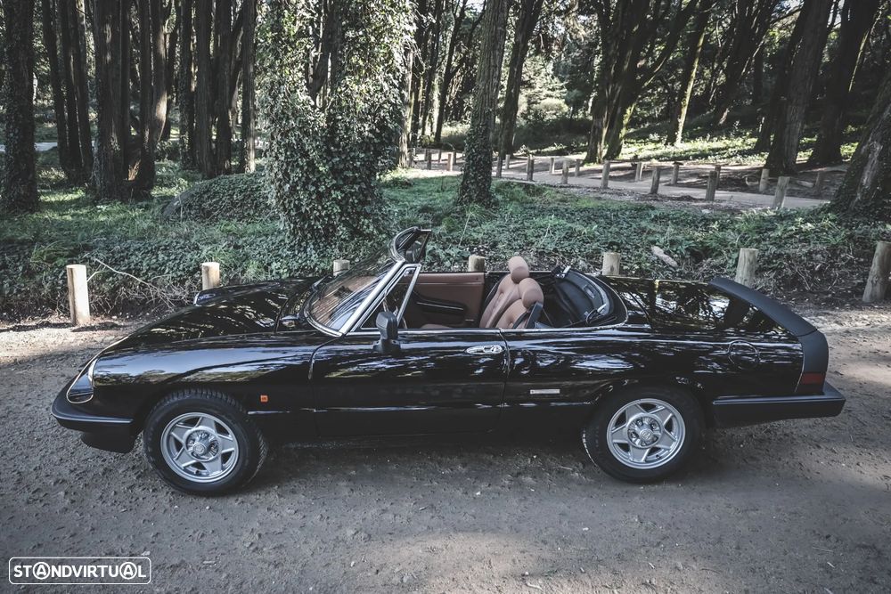 Alfa Romeo Spider 1.6 - 9
