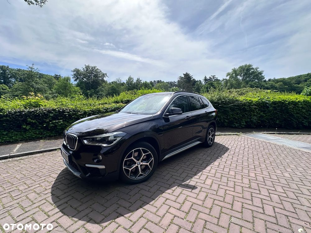BMW X1 xDrive20d xLine sport - 14