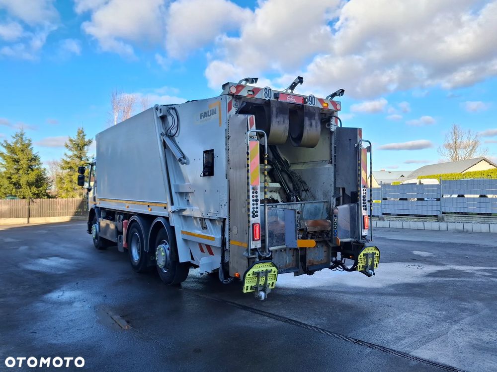 Renault D26 Śmieciarka FAUN Environnement VR5 LEV Euro 6 2014r 3 Osie Segregacja Odpady - 3