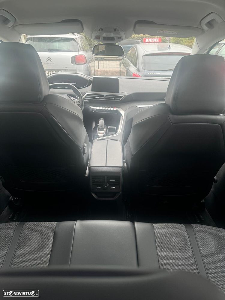 Peugeot 3008 PureTech 130 Stop & Start GPF EAT8 Allure Pack - 17