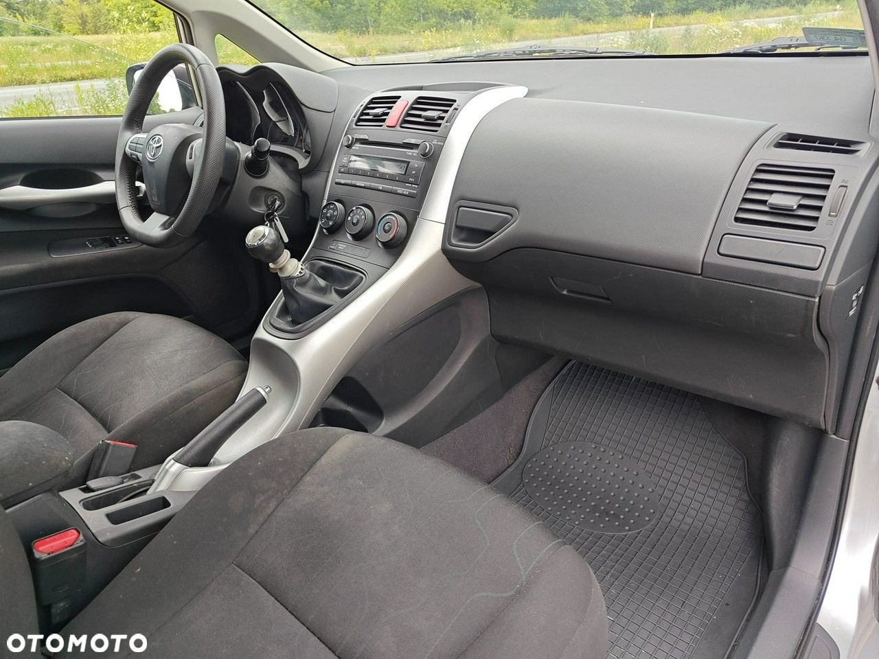 Toyota Auris - 13