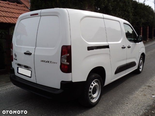 Toyota Proace City - 1