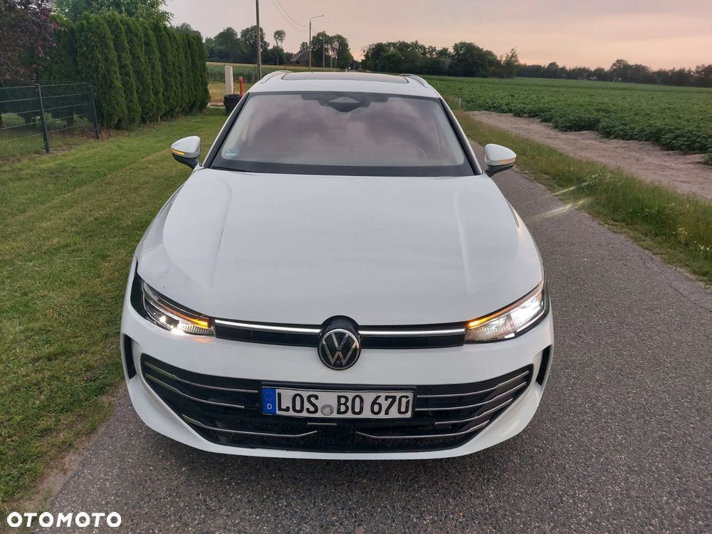 Volkswagen Passat 2.0 TDI Elegance DSG - 6