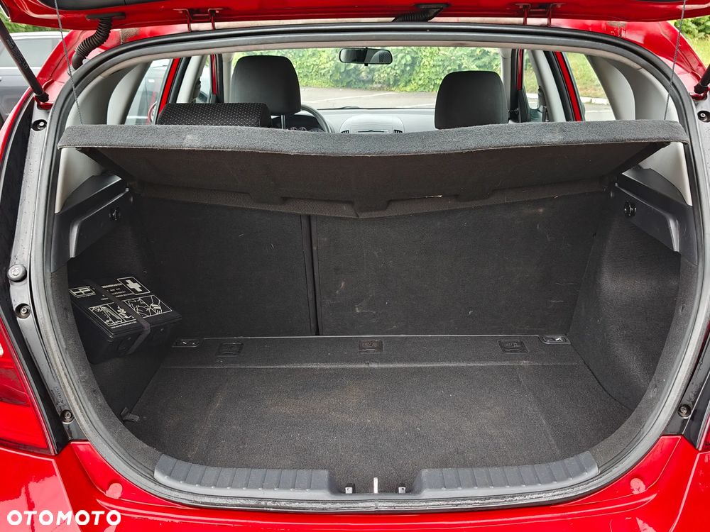 Hyundai i30 1.4 Blue Comfort - 18