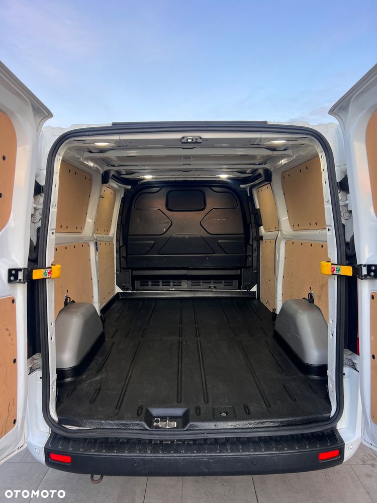 Ford Transit Custom - 20