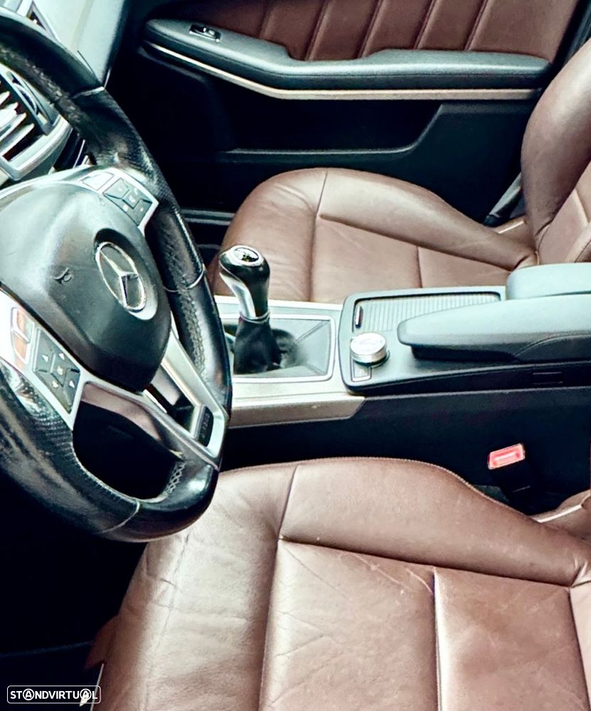 Mercedes-Benz E 200 - 17