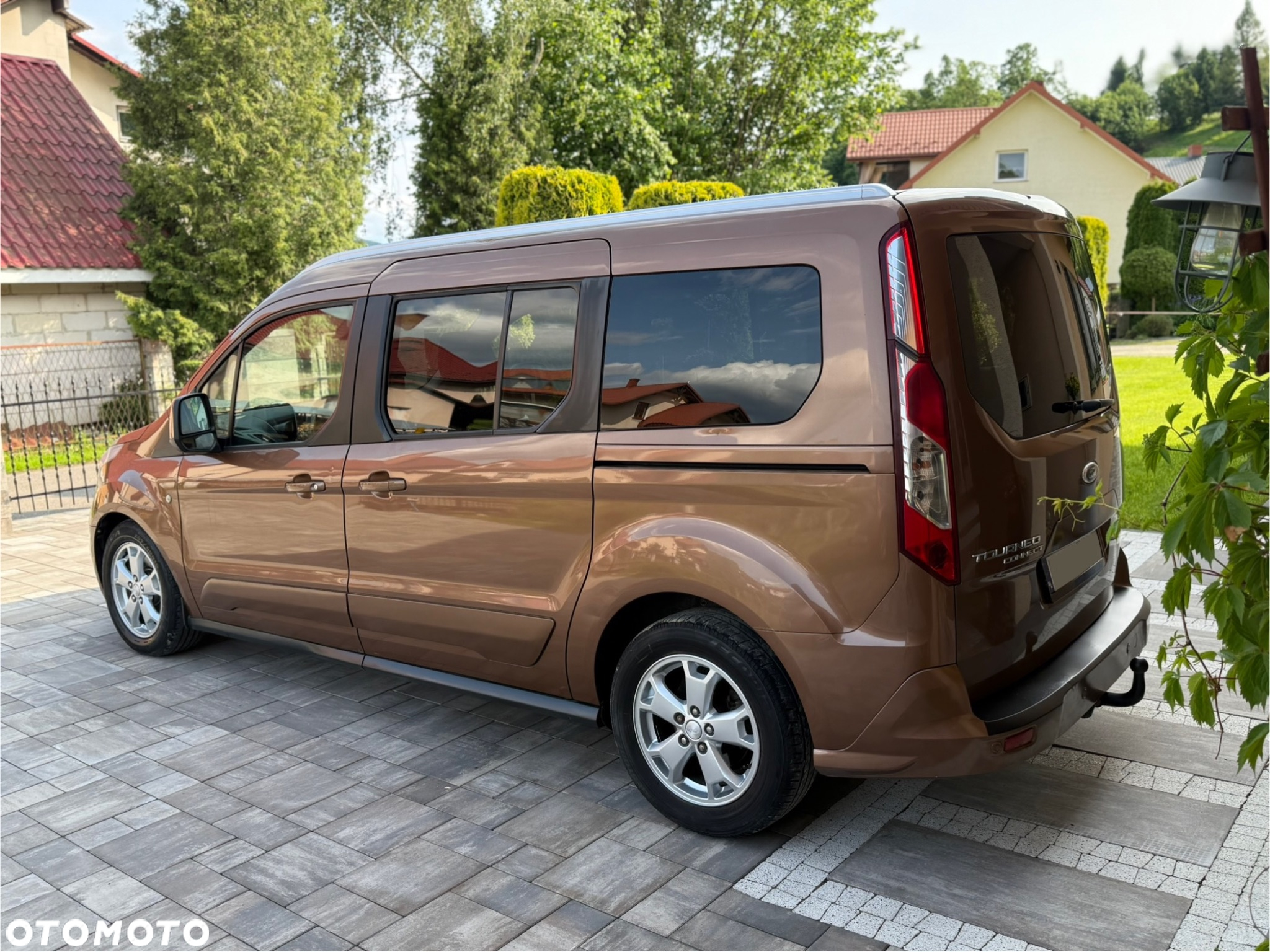 Ford Tourneo Connect 1.6 TDCi Titanium - 6