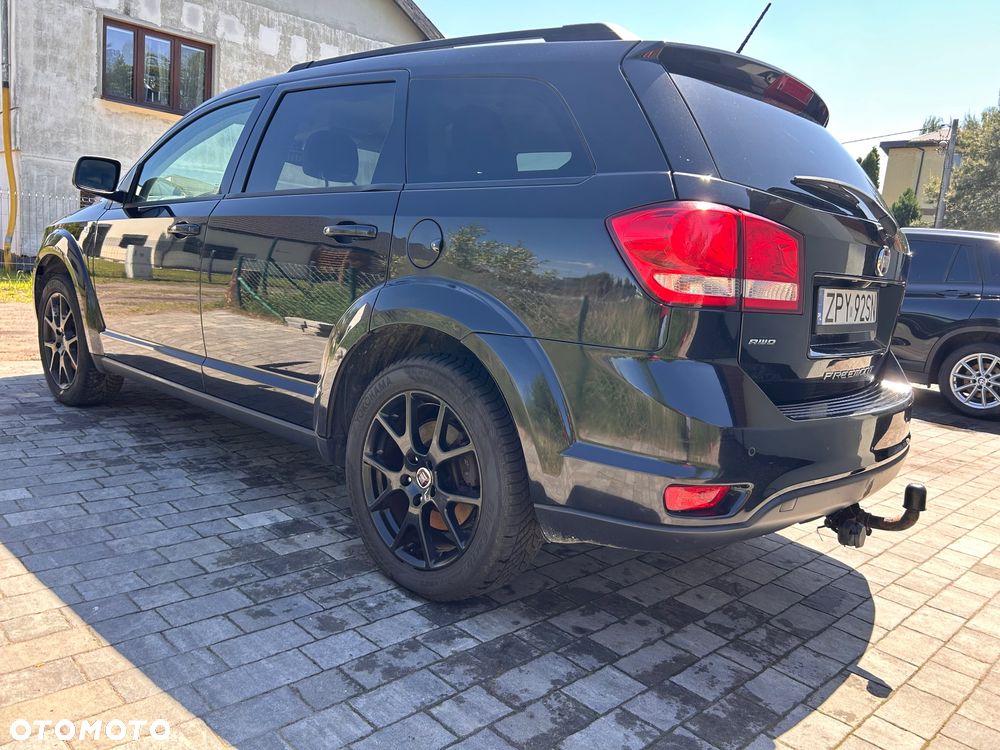 Fiat Freemont 2.0 Multijet Black Code AWD - 6