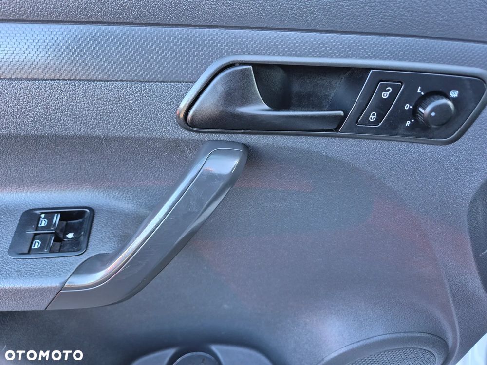 Volkswagen Caddy - 21