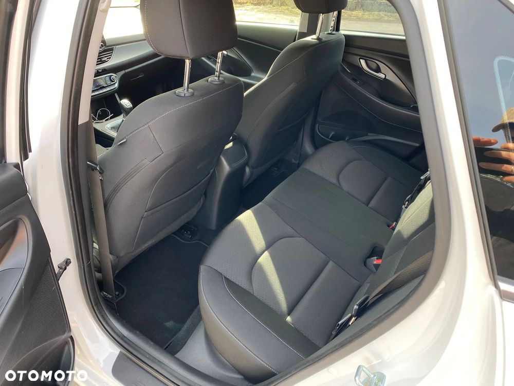 Hyundai i30 1.4 T-GDI YES!+ - 11