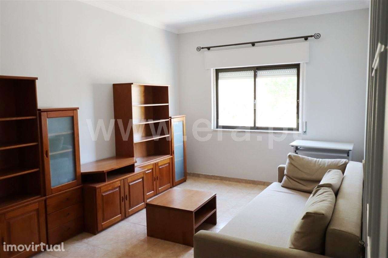 Apartamento T2; Cruz de Pau - Grande imagem: 2/15