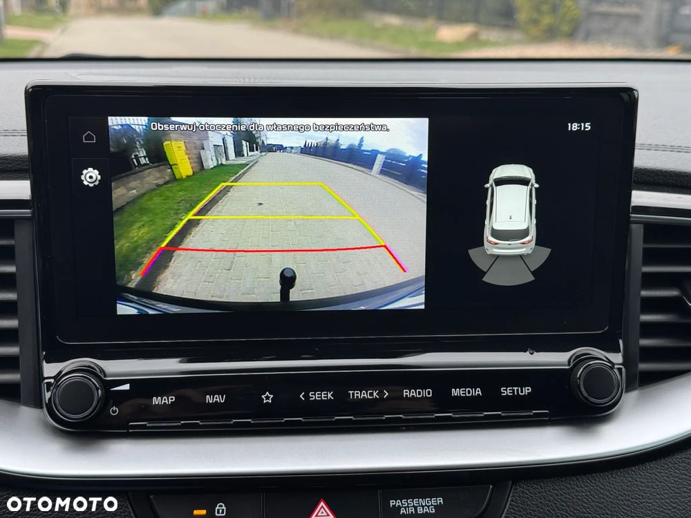 Kia Ceed 1.6 CRDi Eco-Dynamics+ (48V Mild-Hybrid) DCT7 Vision - 18