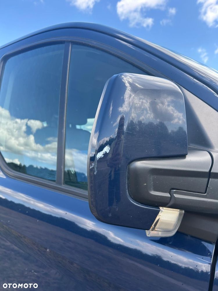 Ford TRANSIT CUSTOM - 17