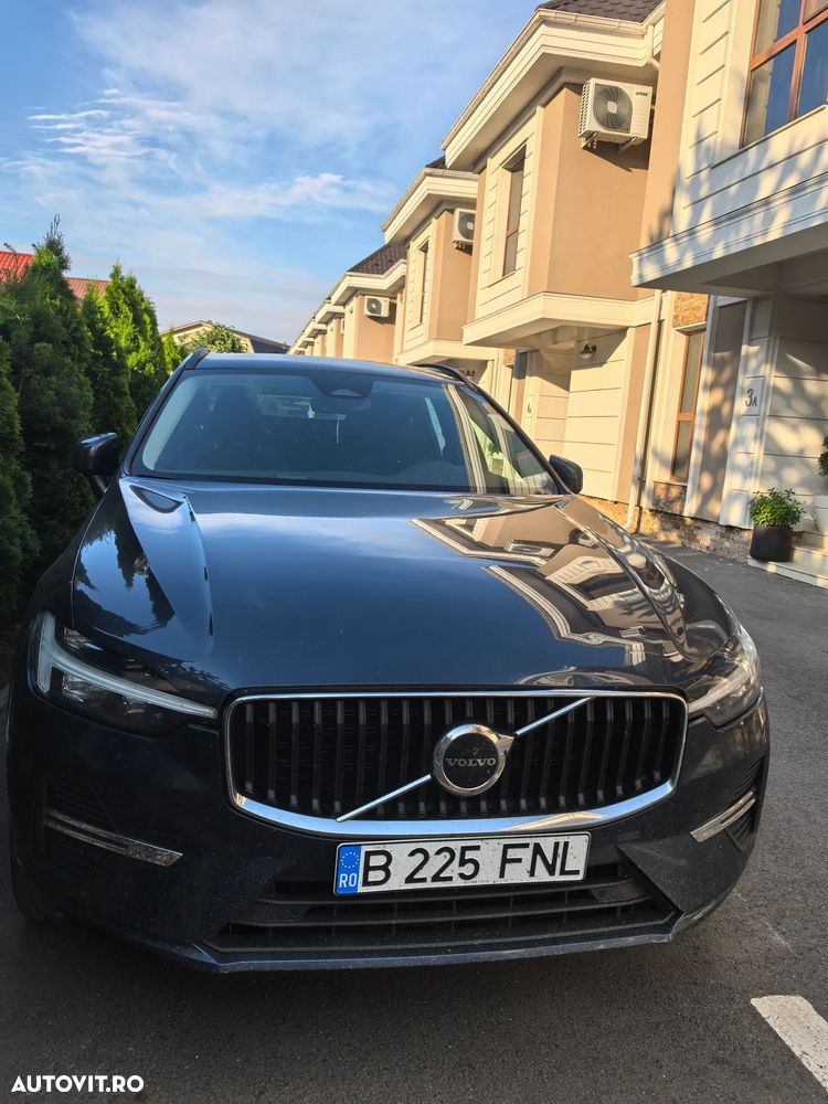 VOLVO XC60 2024 — imagine 3
