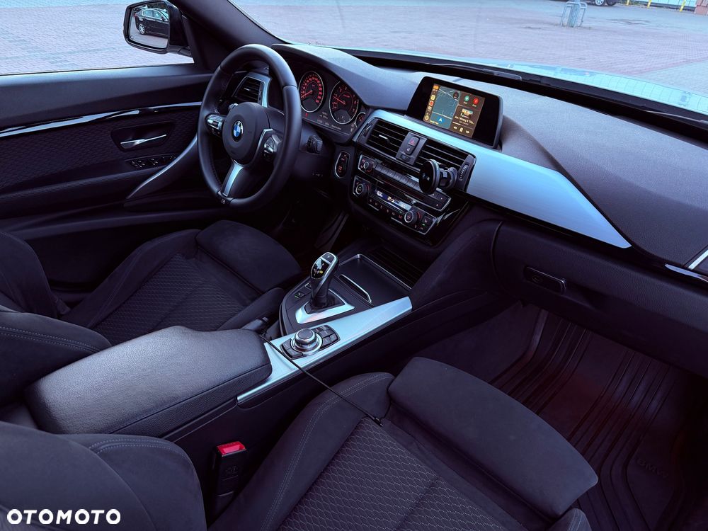 BMW 3GT 320i xDrive M Sport sport - 16