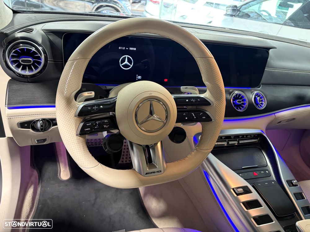 Mercedes-Benz AMG GT 43 4Matic+ Speedshift TCT 9G - 18