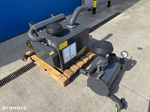 Kompresor + Odkurzacz (Vacuum) do wydmuchu WELGRO Gardner Denver Cycloblower (do paszy)