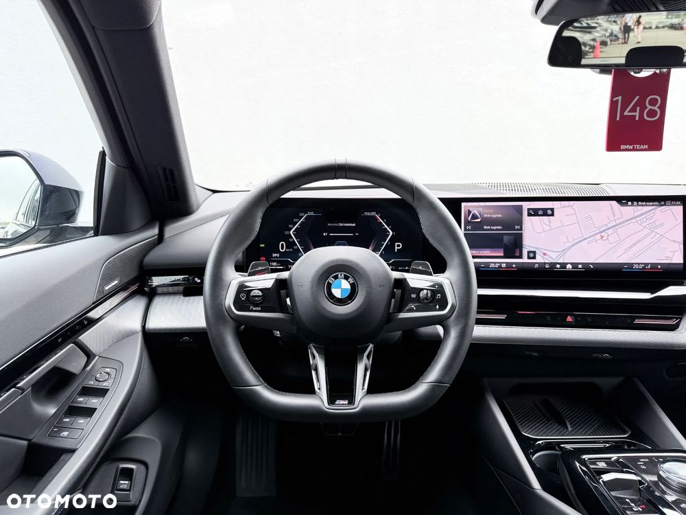 BMW Seria 5 520d xDrive - 33