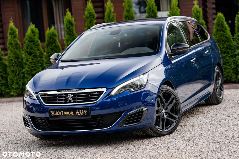 Peugeot 308 - 1