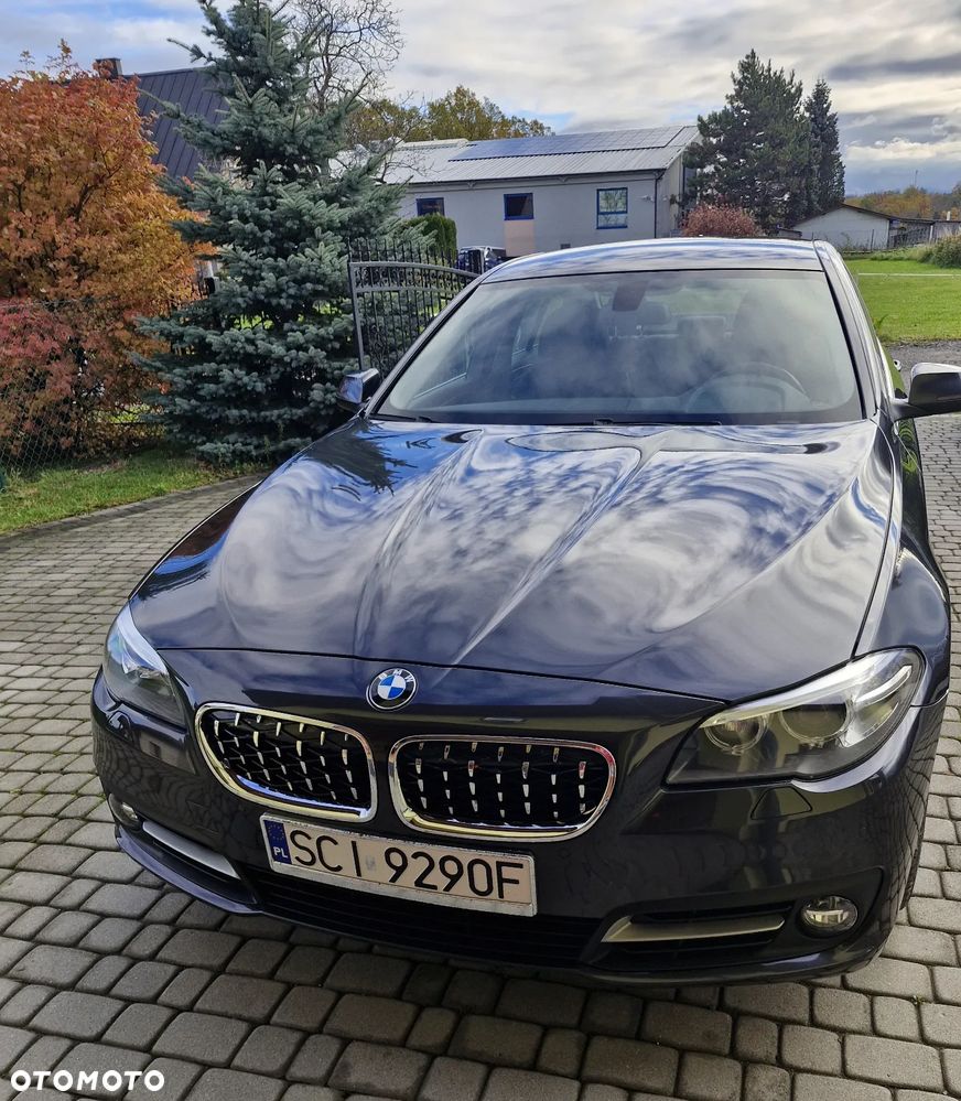 BMW Seria 5 520d xDrive - 4