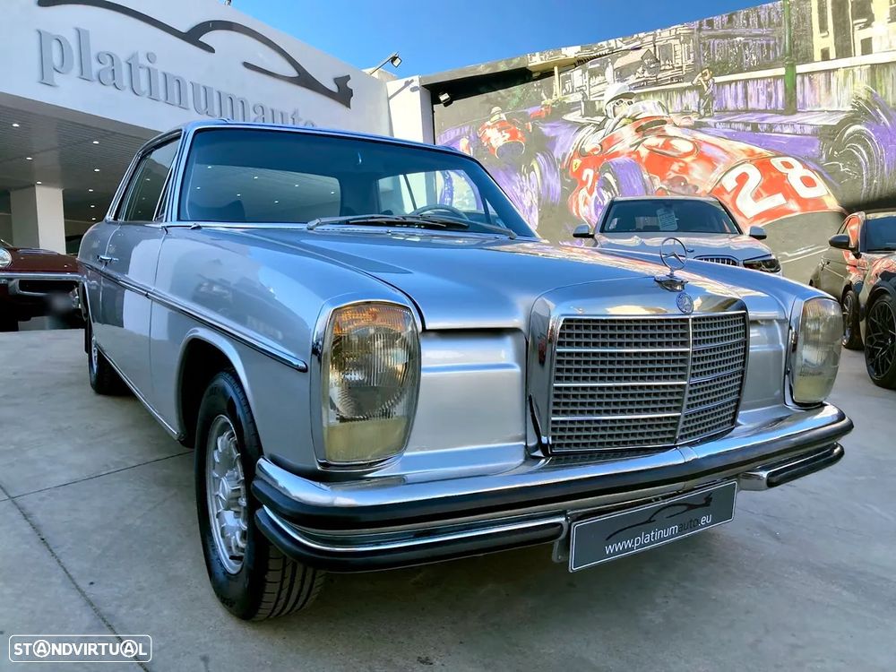 Mercedes-Benz 250 - 35