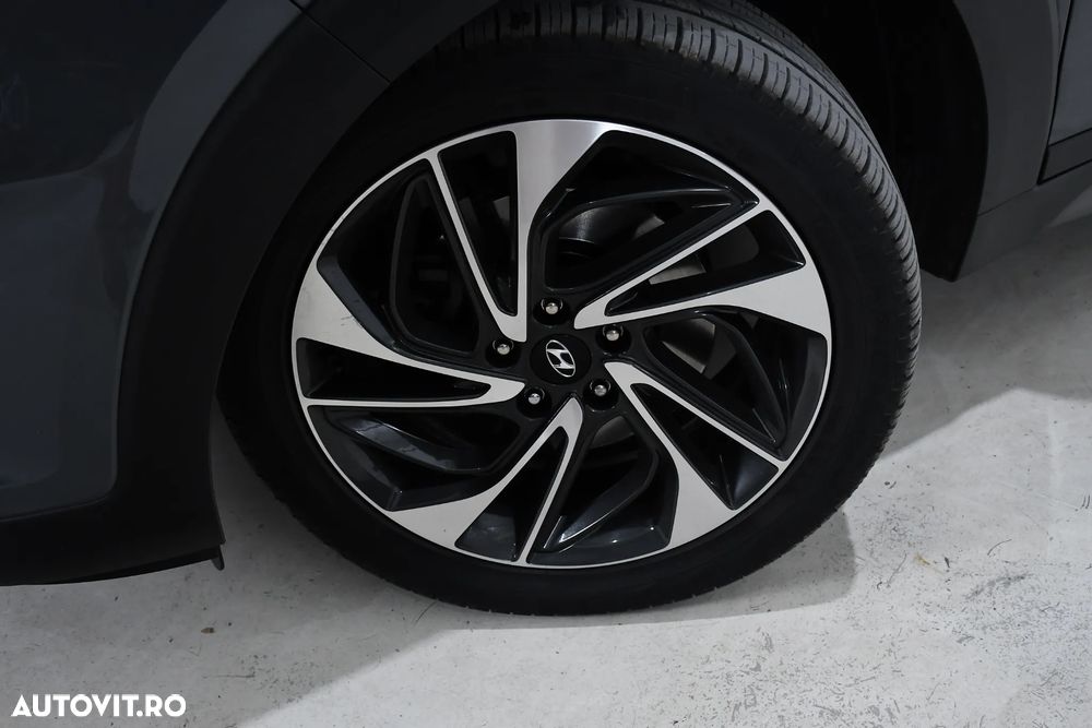 Hyundai Tucson 2.0 CRDI 4WD Automatik Premium - 31