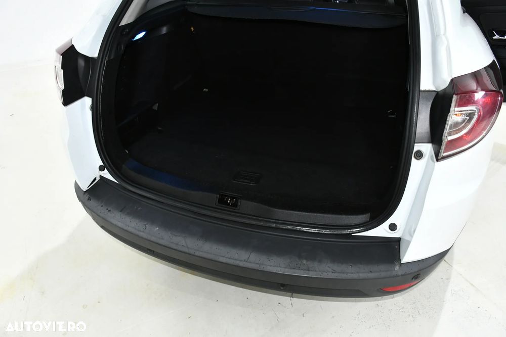 Renault Megane ENERGY dCi 130 BOSE EDITION - 19