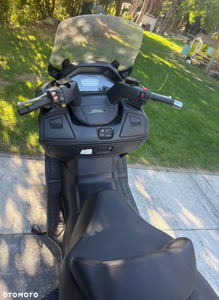 Suzuki Burgman - 3