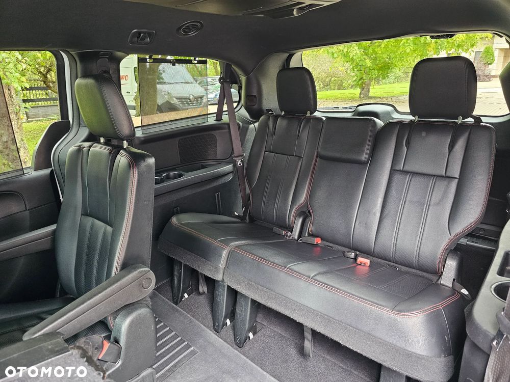 Dodge Grand Caravan 3.6 R/T - 15
