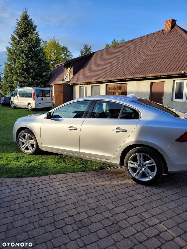 Volvo S60 2.5 T5 AWD - 9