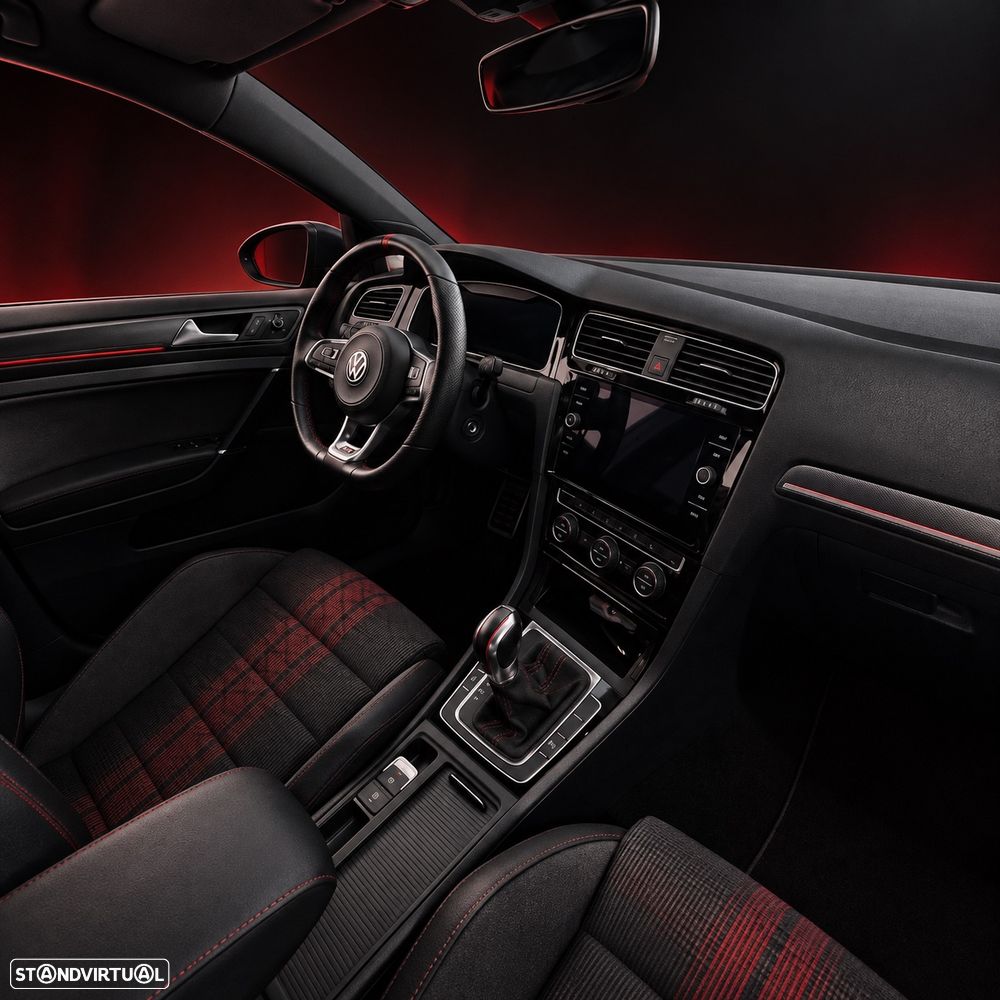 VW Golf 2.0 TSI GTi TCR DSG - 15