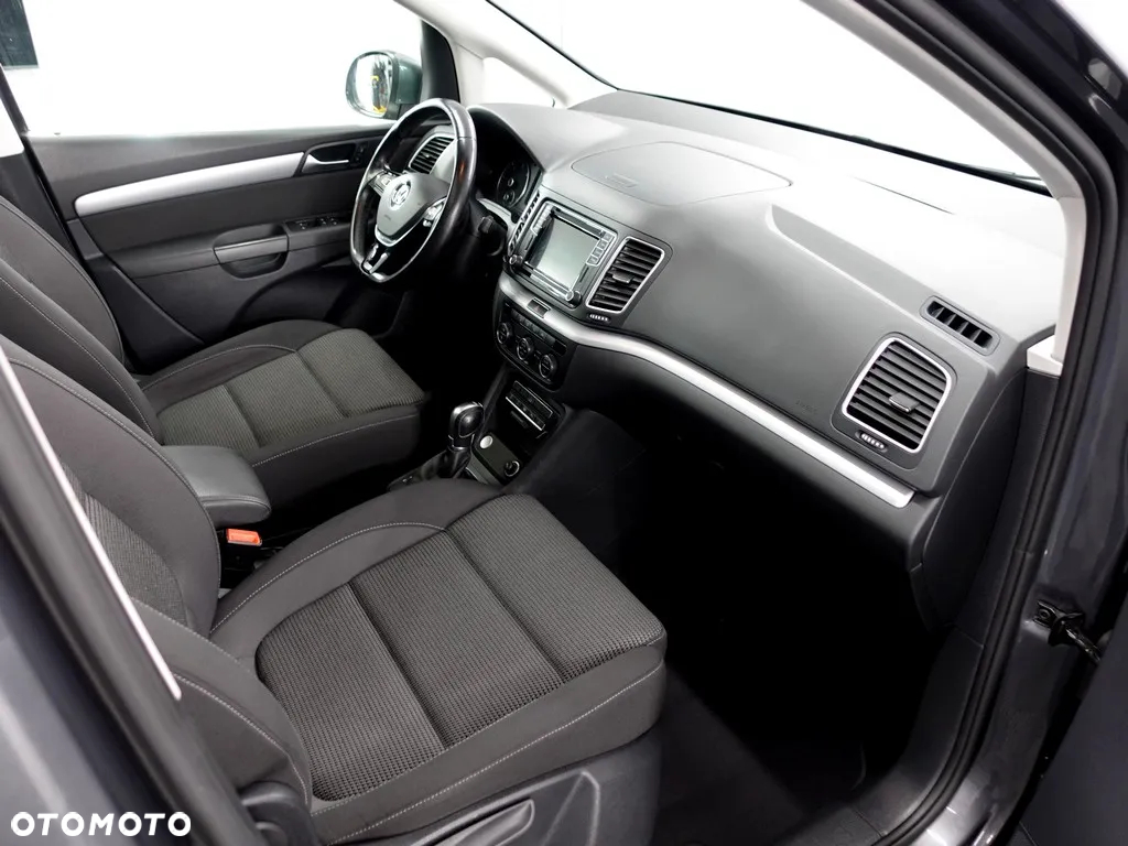 Volkswagen Sharan 2.0 TDI BMT Comfortline DSG - 12