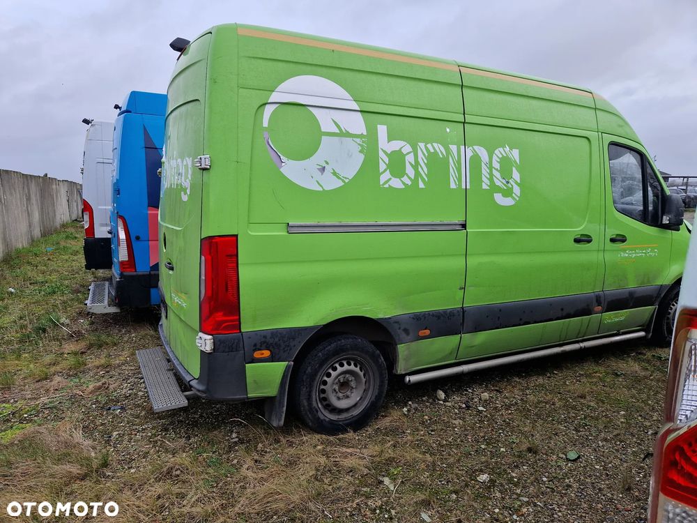 Mercedes-Benz SPRINTER - 6