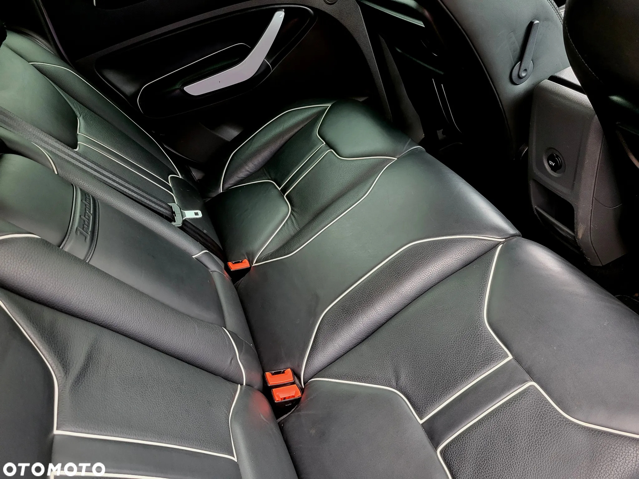 Ford Kuga - 22