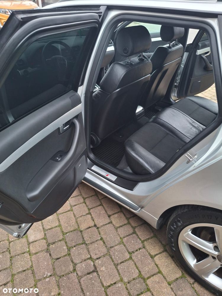 Audi A4 Avant 2.0 T FSI - 10