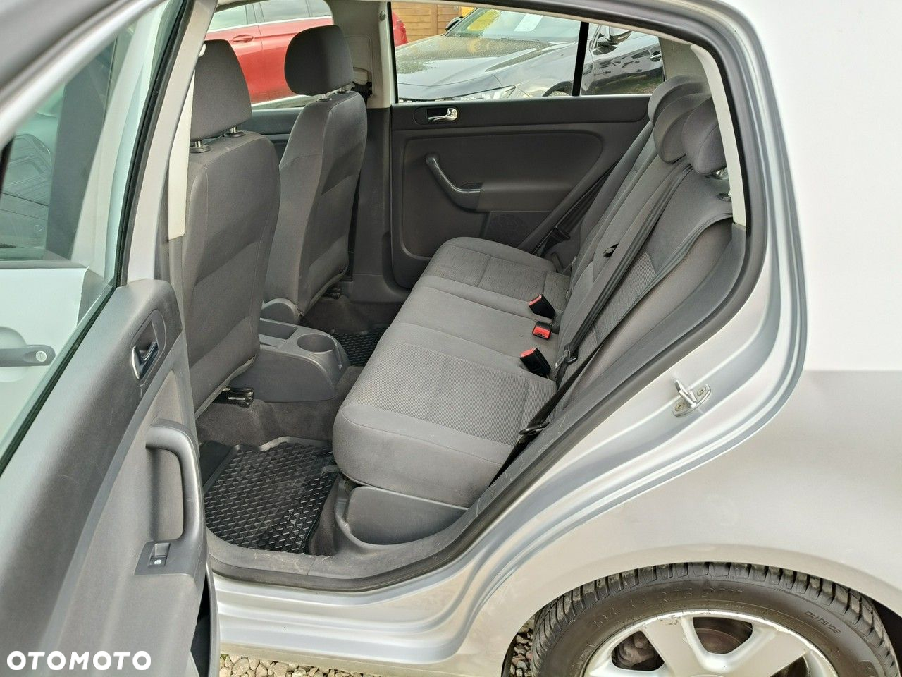 Volkswagen Golf Plus - 15