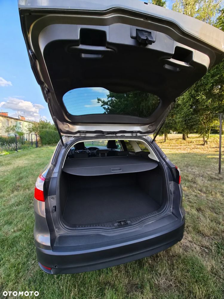 Ford Focus 1.6 TDCi Edition - 11
