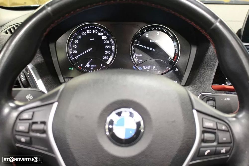 BMW 218 d Cabrio Line Sport Auto - 24