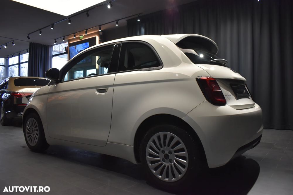 Fiat 500E - 4