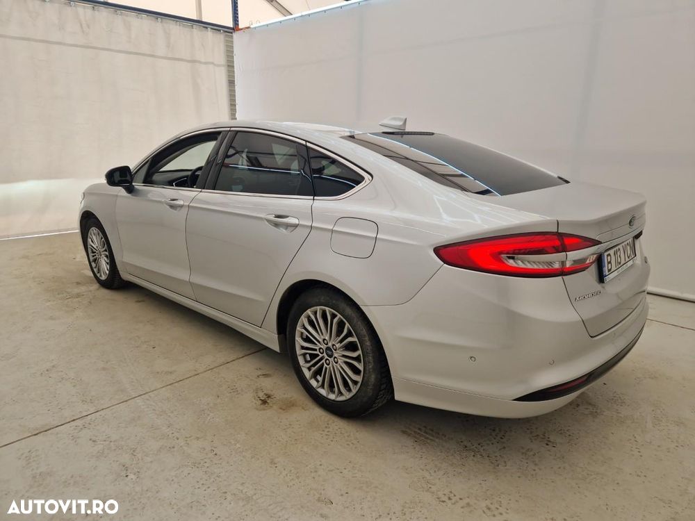 Ford Mondeo 2.0 HEV Titanium - 4