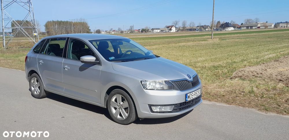 Skoda RAPID ver-1-6-tdi-dpf-ambition - 4