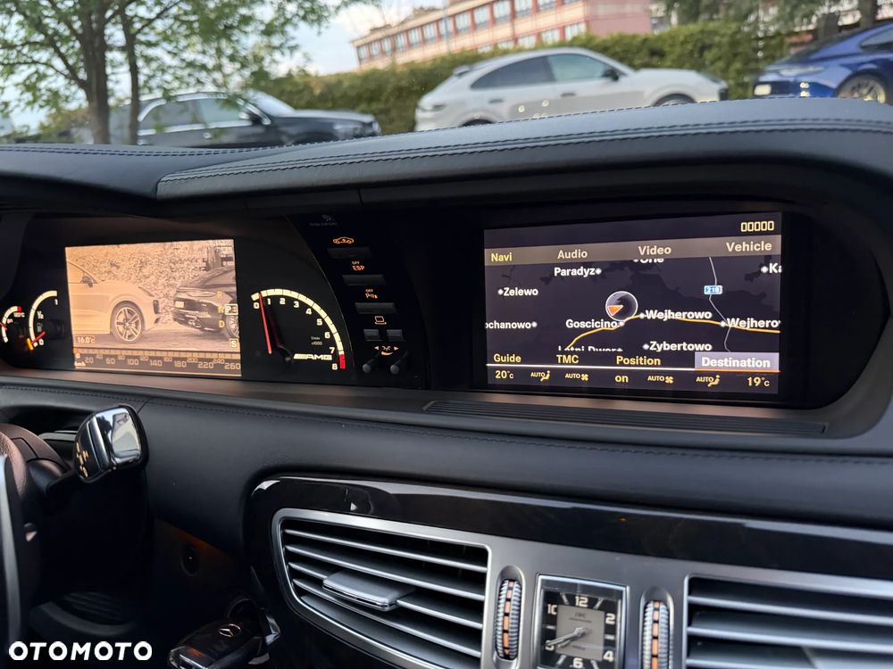Mercedes-Benz CL 63 AMG 7G-TRONIC - 25