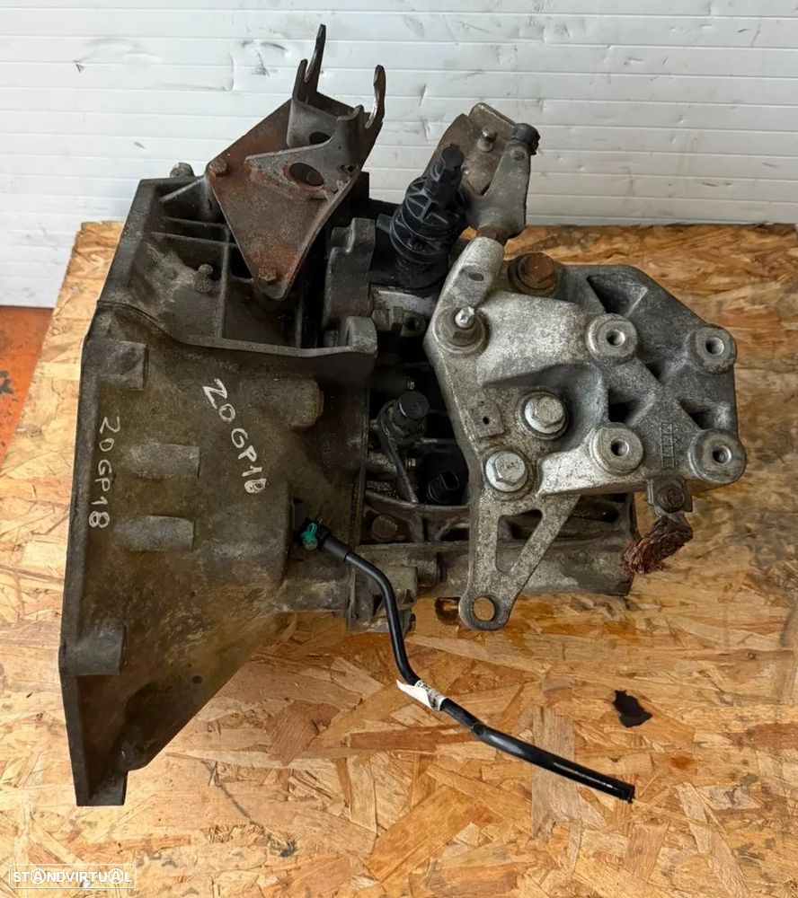 Caixa de Velocidades Citroen Jumper/Peugeot Boxer/Fiat Ducato 2.3 D Ref: 20GP18 - 1