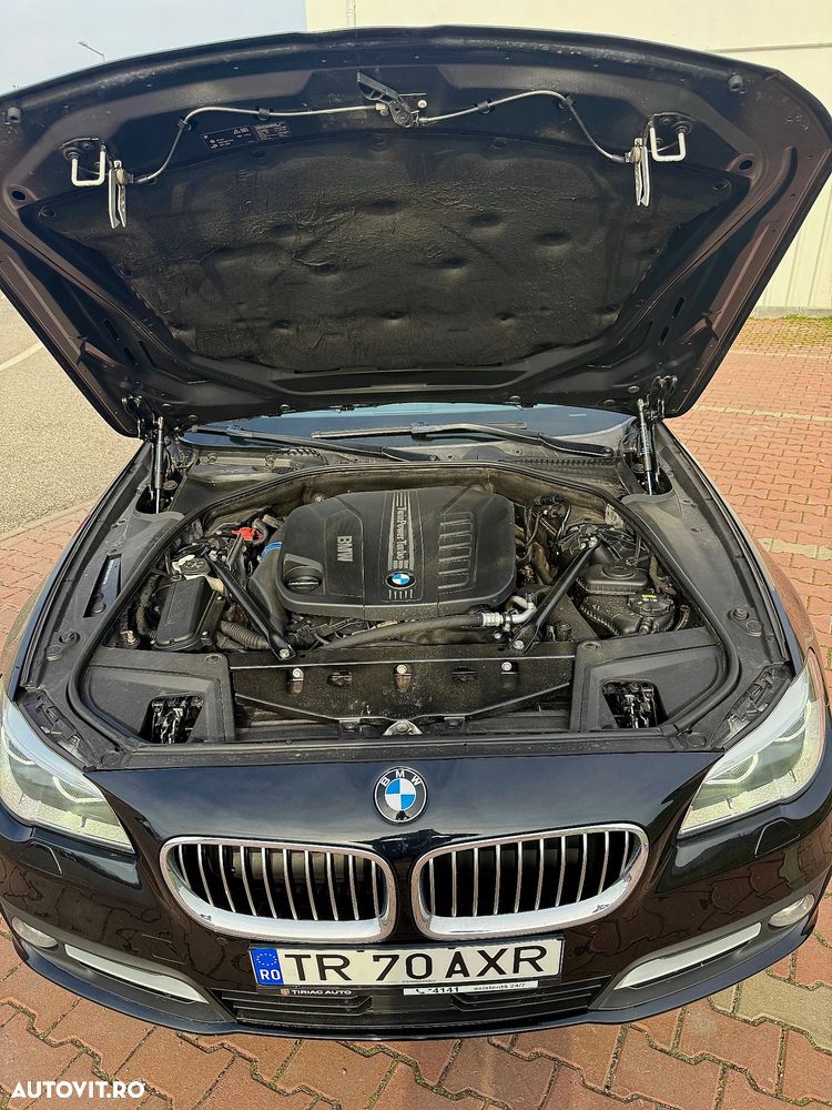BMW Seria 5 535d xDrive - 22
