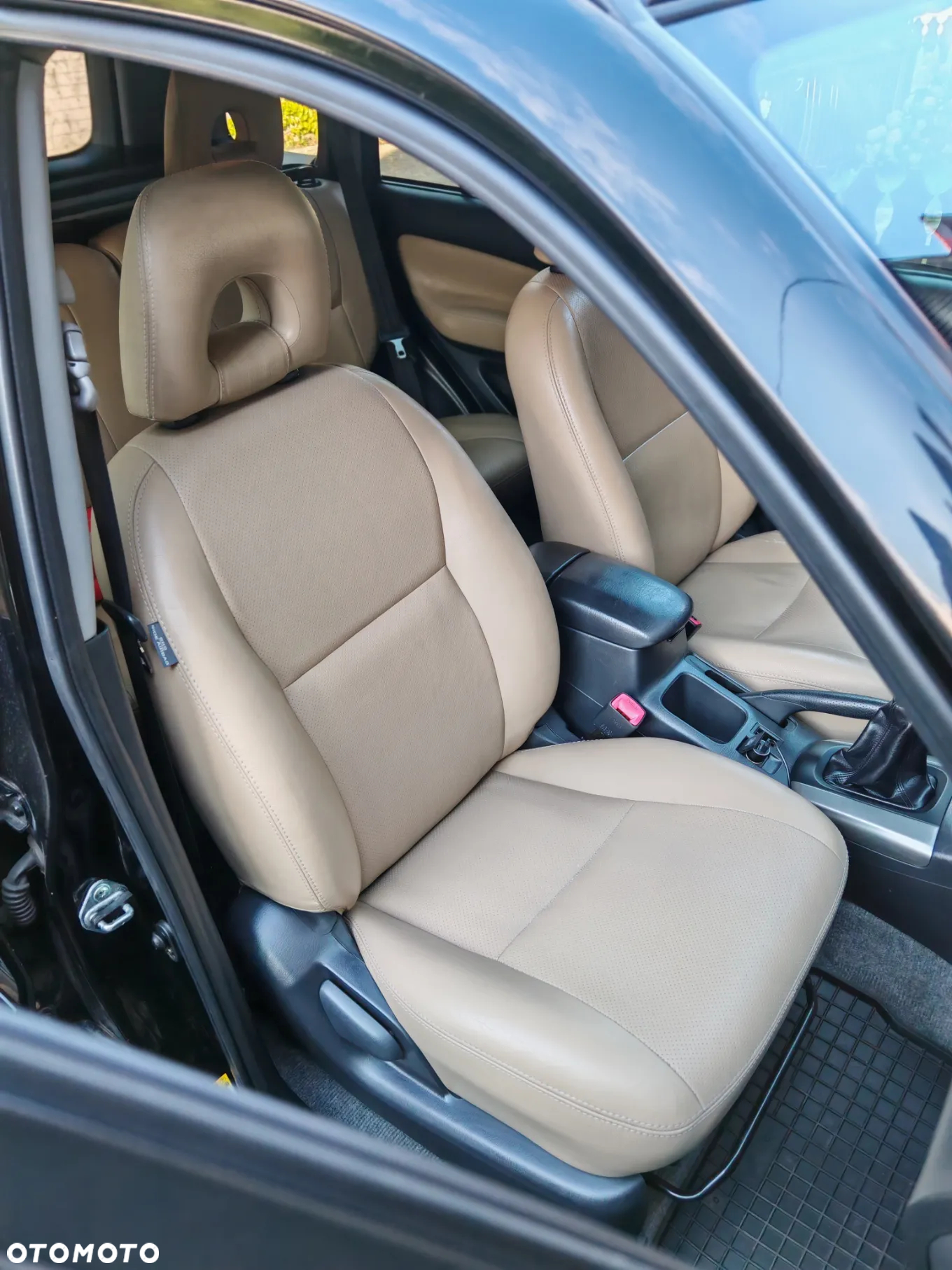 Toyota RAV4 2.0 VVT-i 4x4 - 23