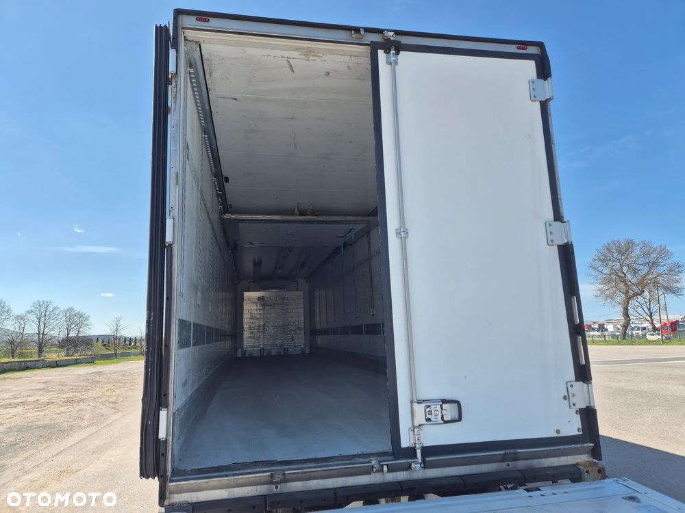 Schmitz Cargobull CARRIER MAXIMA 1300 / WINDA / DOPPEL STOCK / ŚCIANA GRODZIOWA / KWIATÓWKA / BELKI / PODNOSZONA OŚ / z Niemiec / TOP STAN 2011/ CARRIER CHŁODNIA CHLODNIA LODÓWKA PODWÓJNY ZAŁADUNEK PIĘTROWA - 32