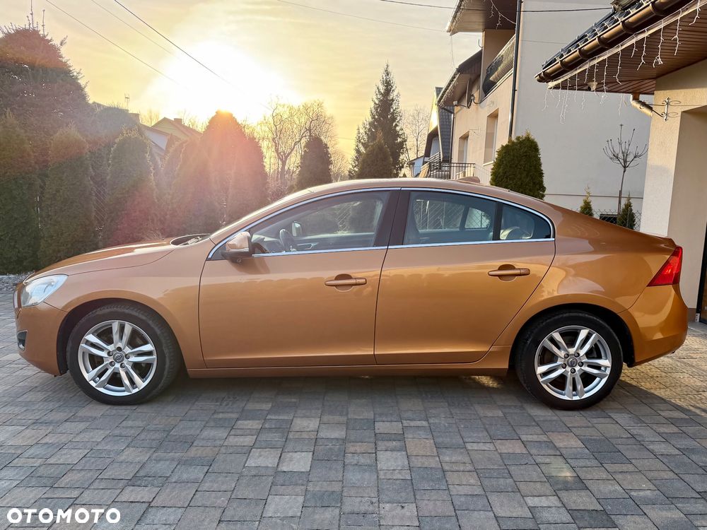 Volvo S60 - 3